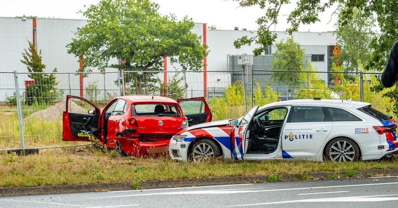 Achtervolging van mogelijk vuurwapengevaarlijke man door Flevoland