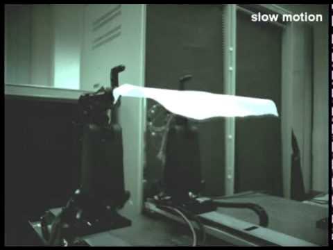RazorRobotics's tweet card. Folding cloth with high-speed robot hands