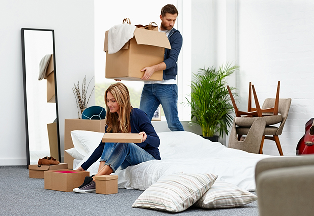 wendiemovesem's tweet card. Pack your bedroom without the panic. Here's how. #neatmove #movingdayhelp