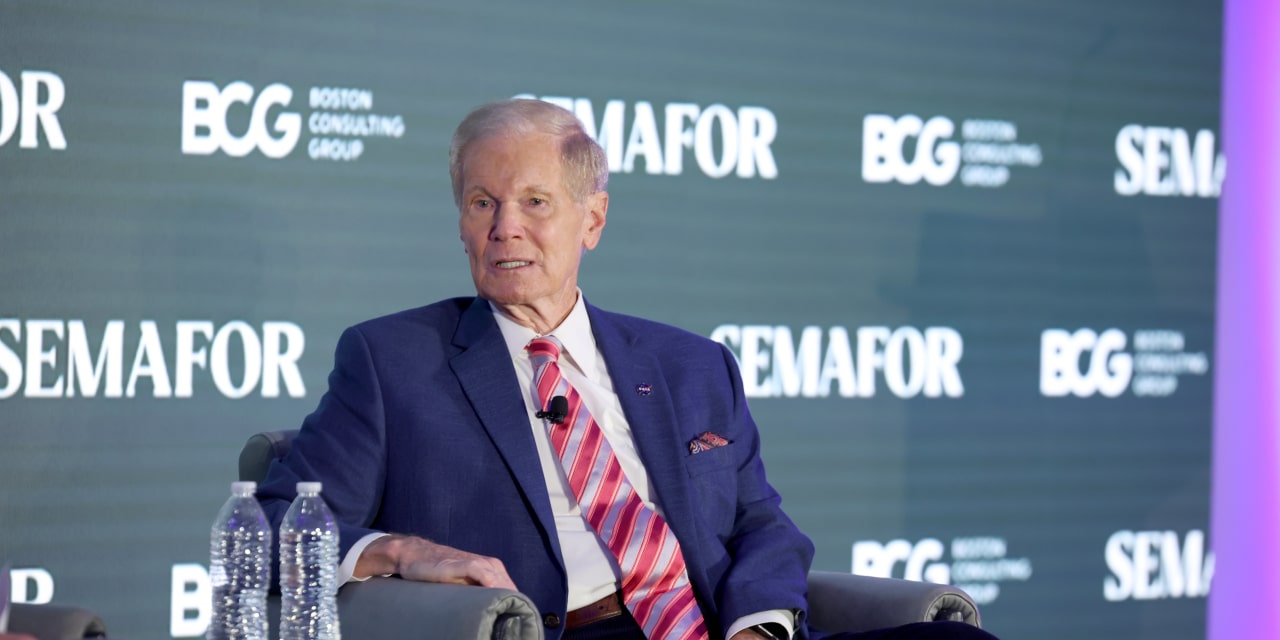 WSJ's tweet card. Bill Nelson said the account of multiple conversations between the billionaire and the Russian president was concerning.