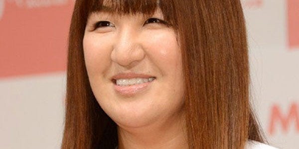 modelpress's tweet card. 元プロレスラーでタレントの北斗晶が8日、自身のブログを更新。長男・佐々木健之介の手術が無事終わったことを報告した。