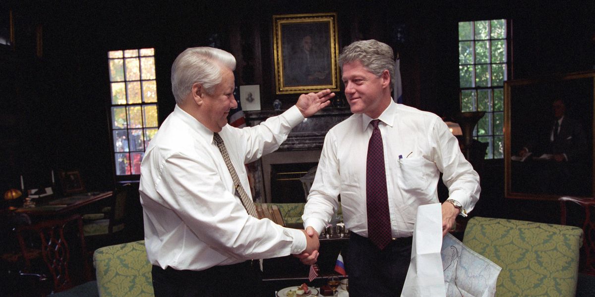 SPIEGEL_English's tweet card. U.S. President Bill Clinton sincerely wanted to bring Russia into the NATO fold. European countries, though, were strictly opposed, particularly Germany. Previously classified documents from the...