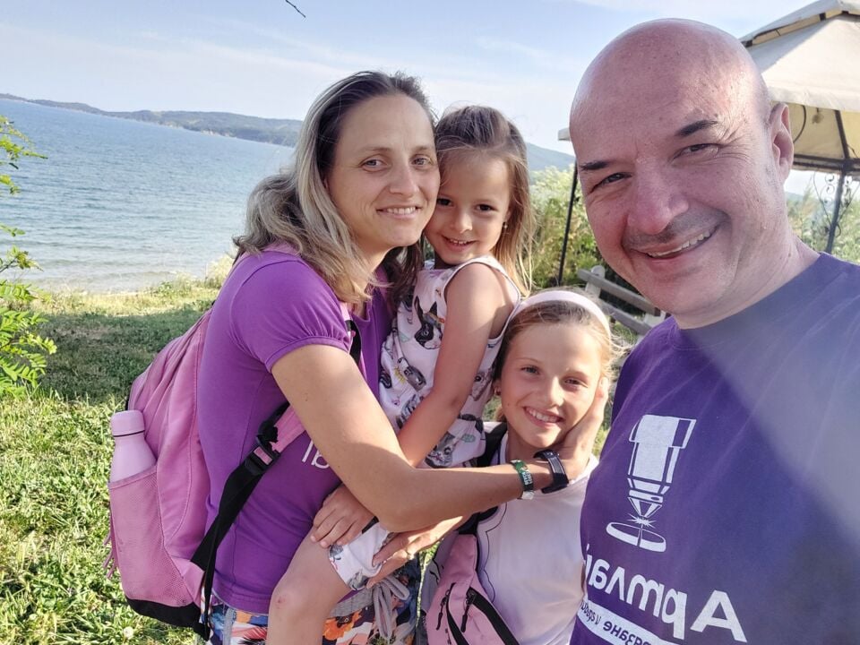 SusanPolgar's tweet card. Dear chess friends, I create this fundraising page with great sadness as a petition for your help. Our friend and colleague, WGM Adriana Nikolova (35 years old), had a tragic loss. Her life partner...