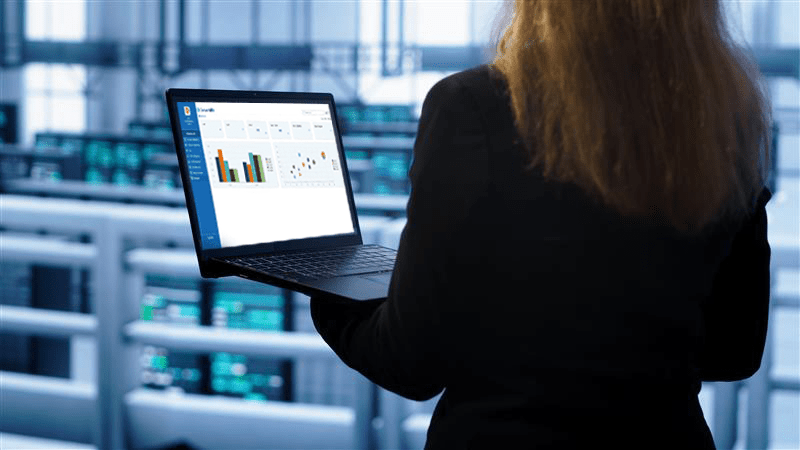 rite_software's tweet card. Learn how to choose the right tool for Oracle EBS migration to OCI. Discover key factors like compatibility, automation, security, and scalability.