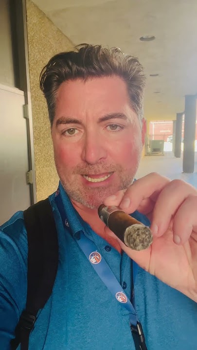 VoteHynes's tweet card. Fire It Up: Amateur #Cigar Review by Matthew #SanGiuseppeCigars...
