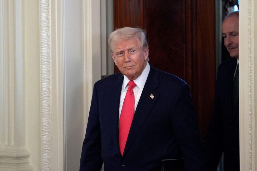 RSBNetwork's tweet card. Photo: Alamy President Donald Trump on Thursday praised FBI agents who were deployed to the U.S. Capitol on Jan. 6, 2021, and later spoke out about political bias within the bureau under former...