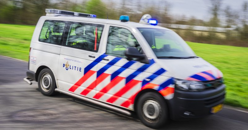 Broers betrapt op 140 km/u tijdens straatrace, rijbewijzen ingevorderd