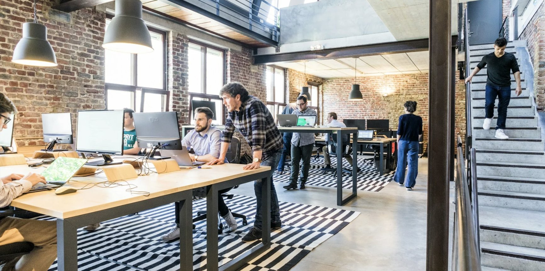 netguru's tweet card. Discover how global enterprises scaled microservices—successes, failures, and insights to build resilient, enterprise-ready systems.