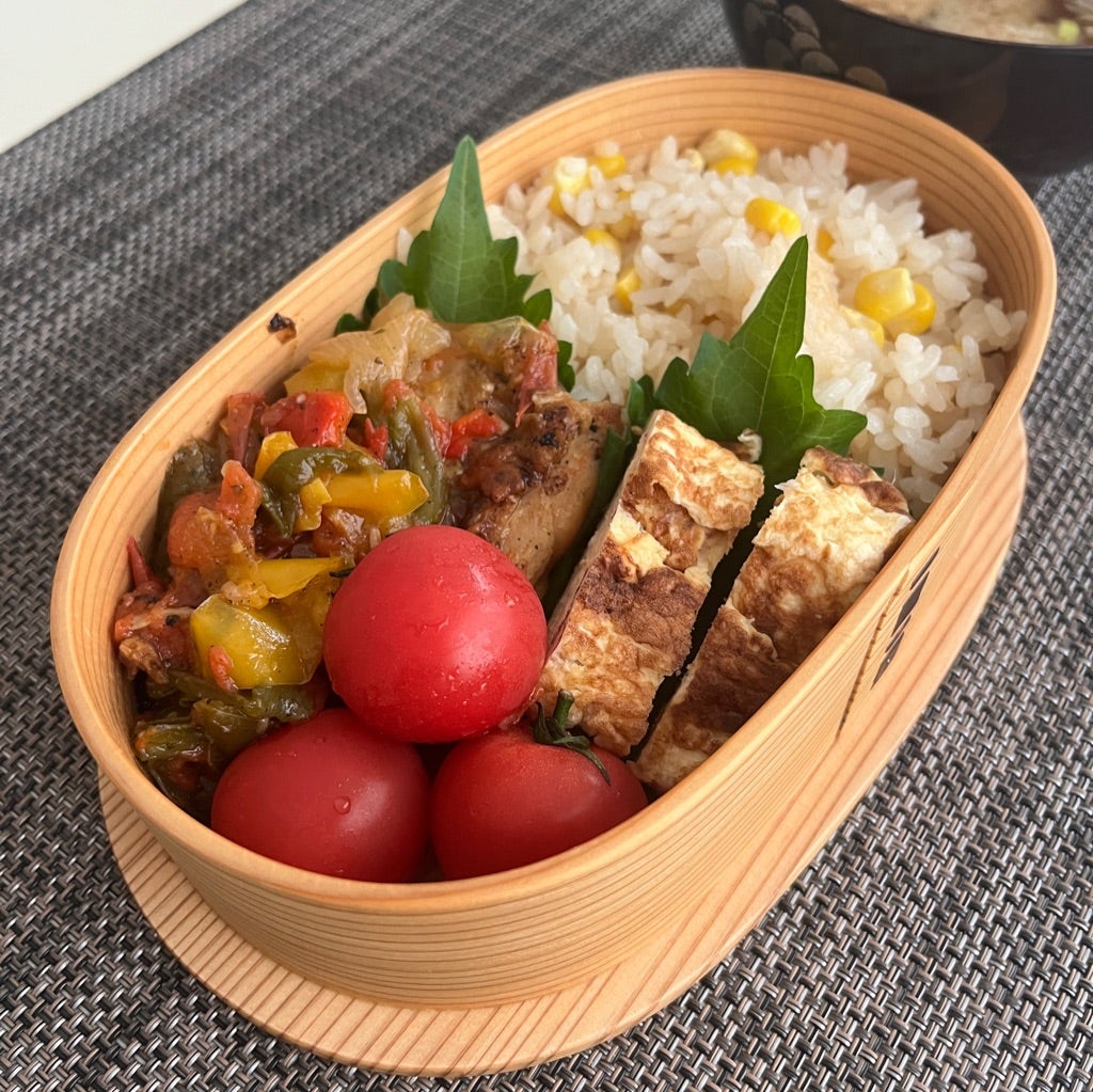 yumiko_p's tweet card. みなさま、こんにちは〜！ 今週は夏休みだった方が多いのではないかと思いますが、私は、月曜日のみ「山の日」でお休みでしたが、それ以外は、毎日お仕事＠在宅勤務。　…