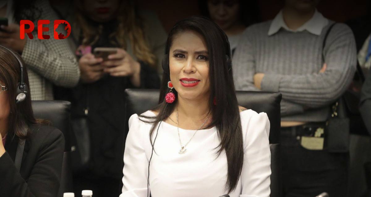 Red1Hidalgo's tweet card. Simey Olvera presentó en el Auditorio Gota de Plata los resultados de su primer año de actividades legislativas en Hidalgo.