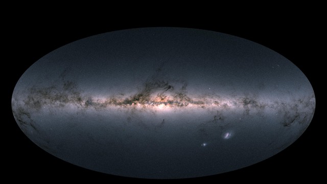 MacrinePhD's tweet card. EPFL and Max Plank researchers use satellite Gaia’s data to map 35,000 variable stars in 1,200 star clusters, revealing new ways to track the lives of stars.