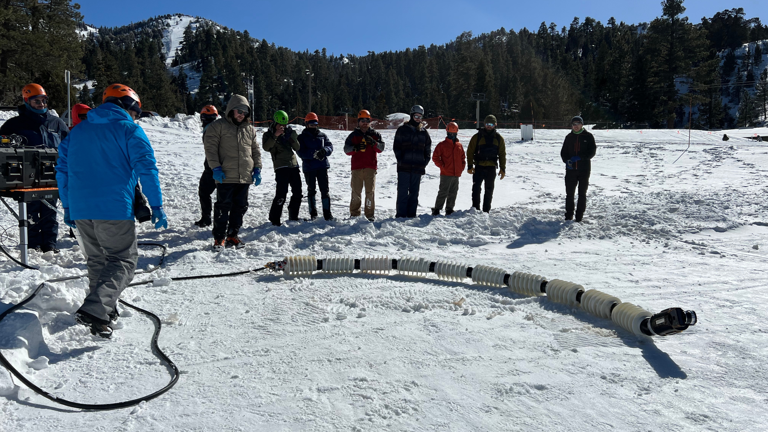 JPL_Technology's tweet card. A versatile robot that would autonomously map, traverse, and explore previously inaccessible destinations is being put to the test at NASA’s Jet Propulsion Laboratory.