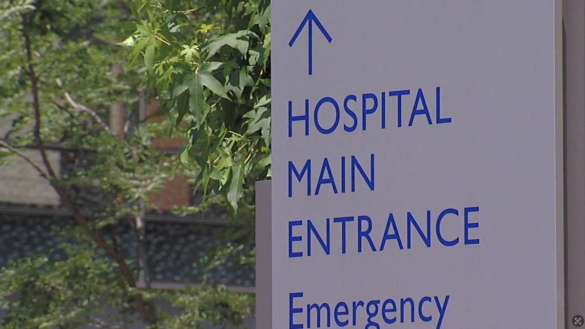 WMAR2News's tweet card. UnitedHealthcare and Johns Hopkins remain locked in contract dispute one month after severing ties, leaving 60,000 Maryland patients uncertain about coverage.