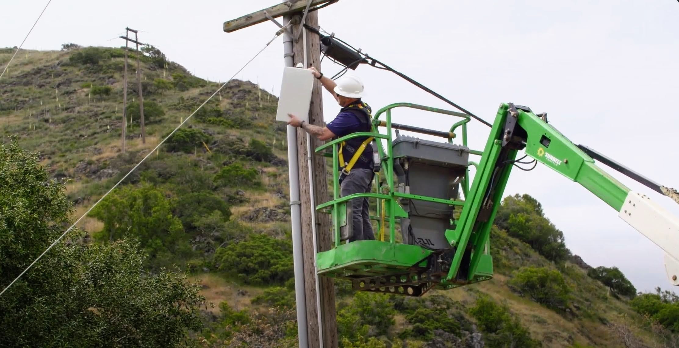 PolyEngineering's tweet card. The Cal Poly Noyce School of Applied Computing’s 5G Innovation Lab has partnered with Kajeet and AT&T to launch a certified system in Poly Canyon, improving coverage in one of the campus’s most...