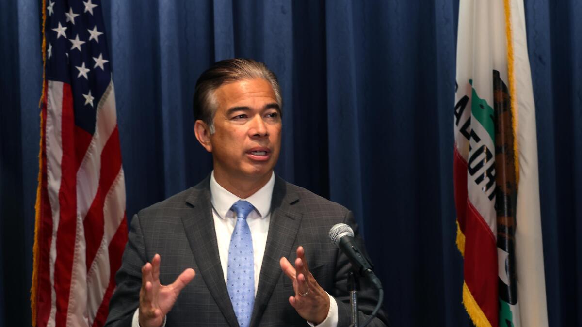 kevrector's tweet card. A federal judge on Tuesday temporarily halted a Trump administration plan to reduce disaster aid for states with so-called 'sanctuary' policies for undocumented immigrants.