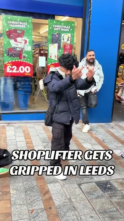 SonOfTheWinds's tweet card. Who’s in the wrong here people? #facingaddiction #funny #comedy