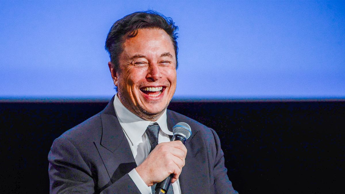 AIFuture1010's tweet card. Elon Musk says the new Gen-AI training cluster was built in just 122 days