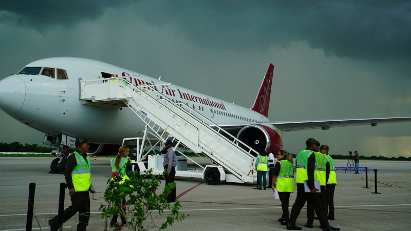 CNN_Oppmann's tweet card. A US Immigration and Customs Enforcement flight returned 161 Cuban deportees to the communist-run island last week, the first time many of the men and women aboard had touched Cuban soil in years.