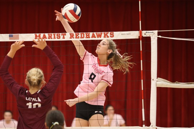 JeffVorva's tweet card. Western Michigan recruit Taylor Berg totals seven kills and 11 digs for Marist in a 25-14, 25-15 win over Loyola.