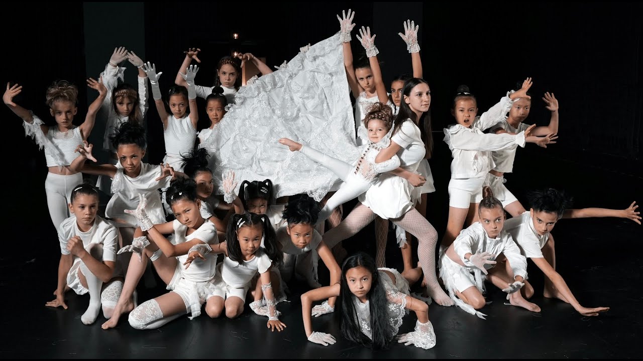 ladygaga's tweet card. 4 Year Old Angelica Nero recreates Lady Gaga's music video "Abracad...