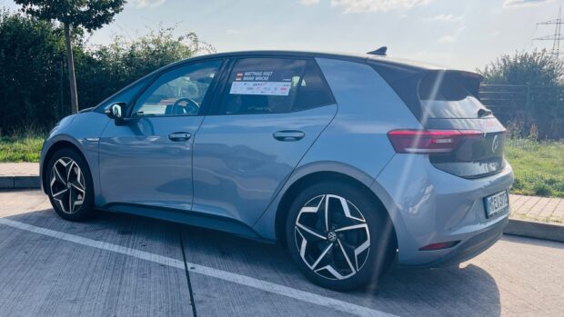 goingelectricde's tweet card. Nach 160.000 km zeigt der Akku des VW ID.3 kaum Verschleiß - 91 % Kapazität trotz Schnellladung und Alltagsstress. Der…