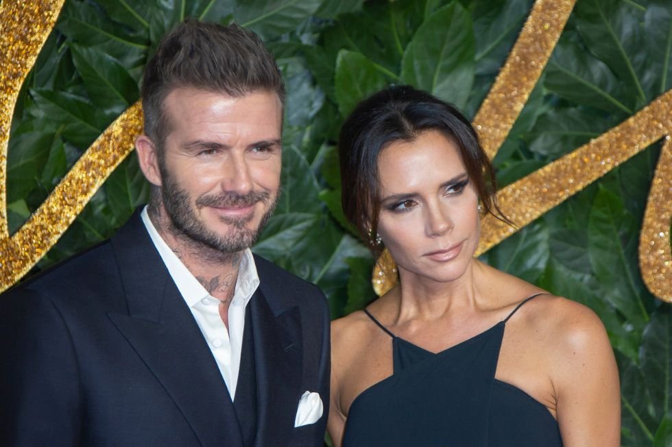elliscashmore's tweet card. Where most celebrities rise, saturate the media and fade, former football star David Beckham remains in the limelight.