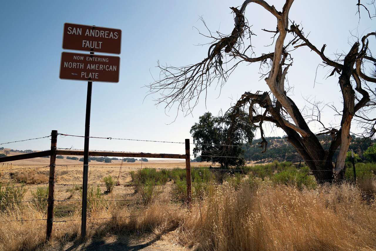 mdtravisii's tweet card. A megaquake in the Pacific Northwest could trigger a large earthquake along California's San Andreas Fault, creating an unprecedented catastrophe up and down the Pacific Coast, new research shows.