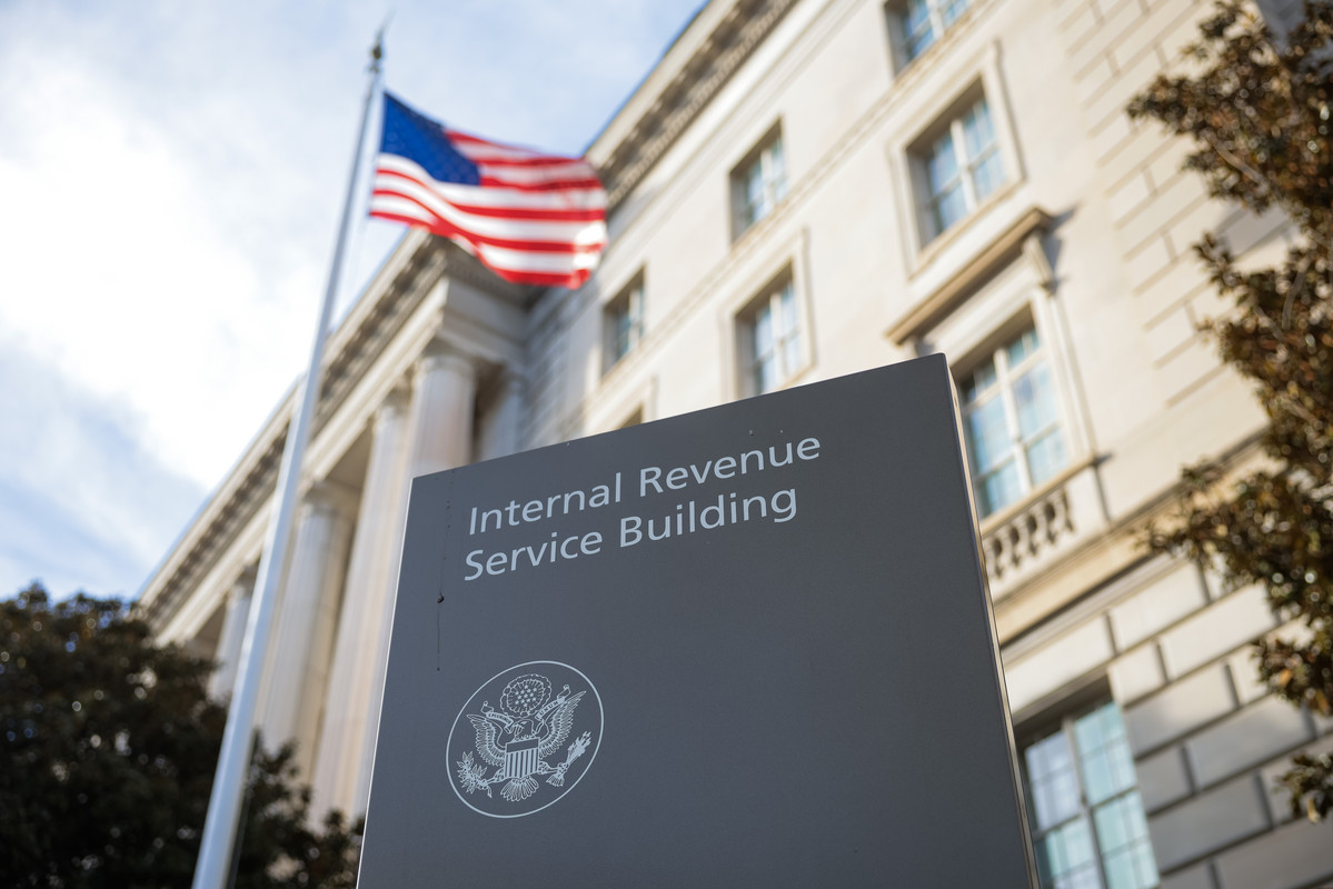 CREWcrew's tweet card. After a five-day reprieve following the initial government shutdown, employees are being notified of widespread service stoppages. But implementation of GOP tax cuts will continue.