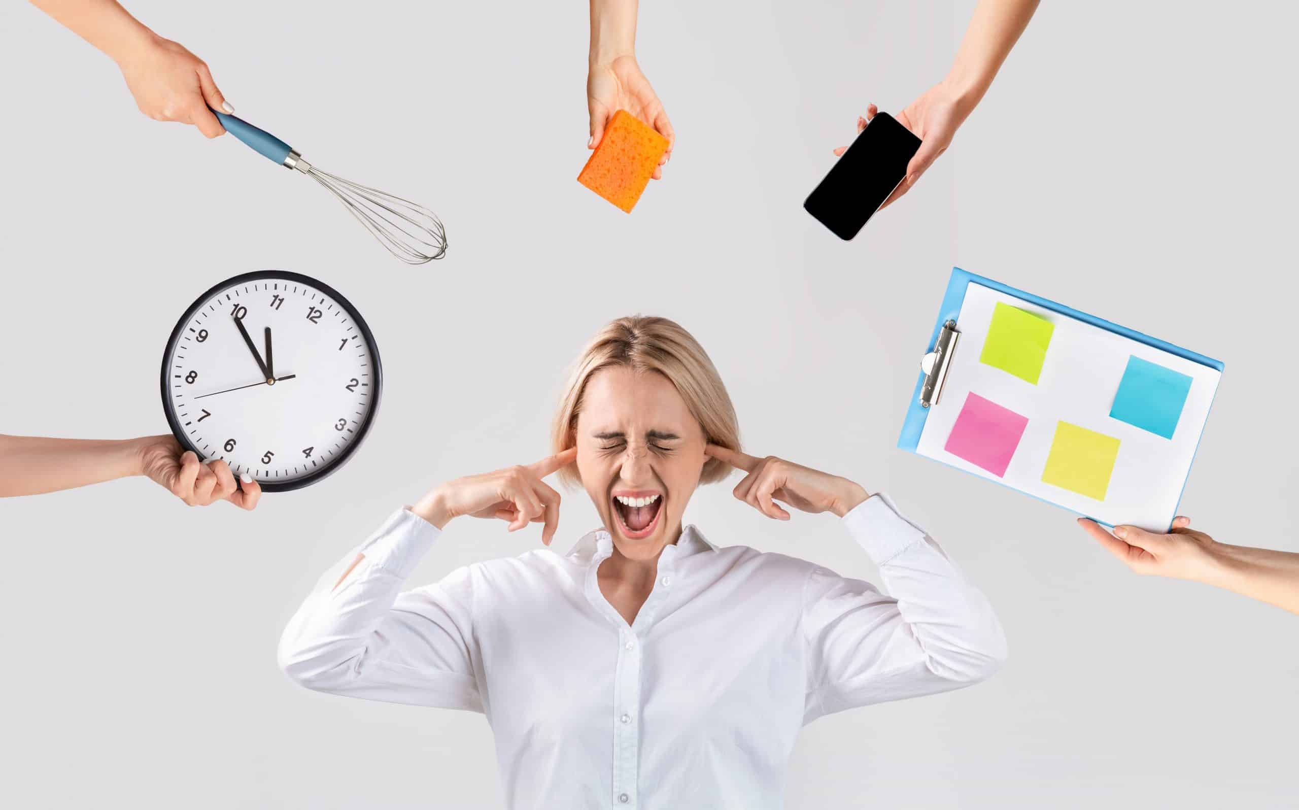 UveBlog's tweet card. Discover why your brain can’t remember everything and how to declutter your mind using simple techniques. Reduce cognitive overload, boost focus, and stay stress-free with these actionable tips...
