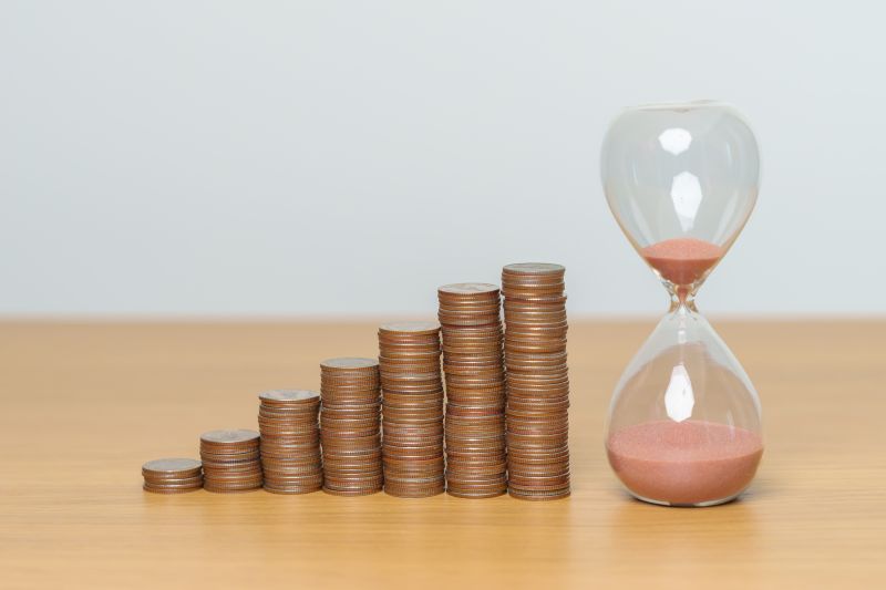BizPartnerMag's tweet card. By staying updated with the market trends and adopting a smart strategy, you can make the most of your investments. Here's how you can maximise returns from debt mutual funds in today's market.