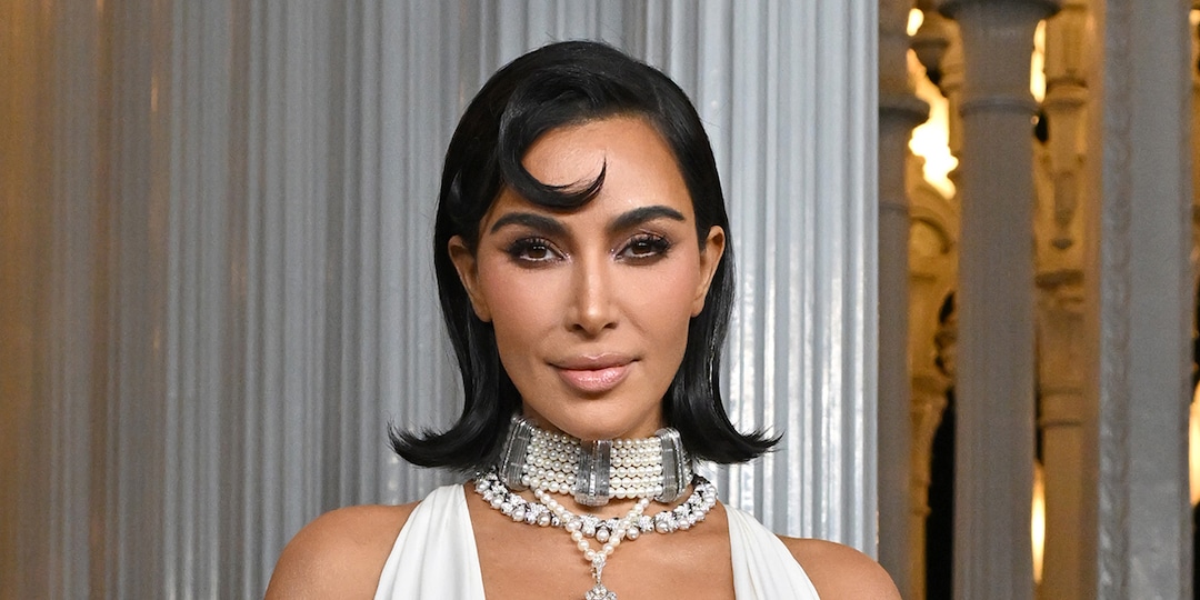 kardskatchup's tweet card. Kim Kardashian recounted an extremely scary circumstance in the new trailer for The Kardashians’ seventh season, which will hit Hulu Oct. 23. 