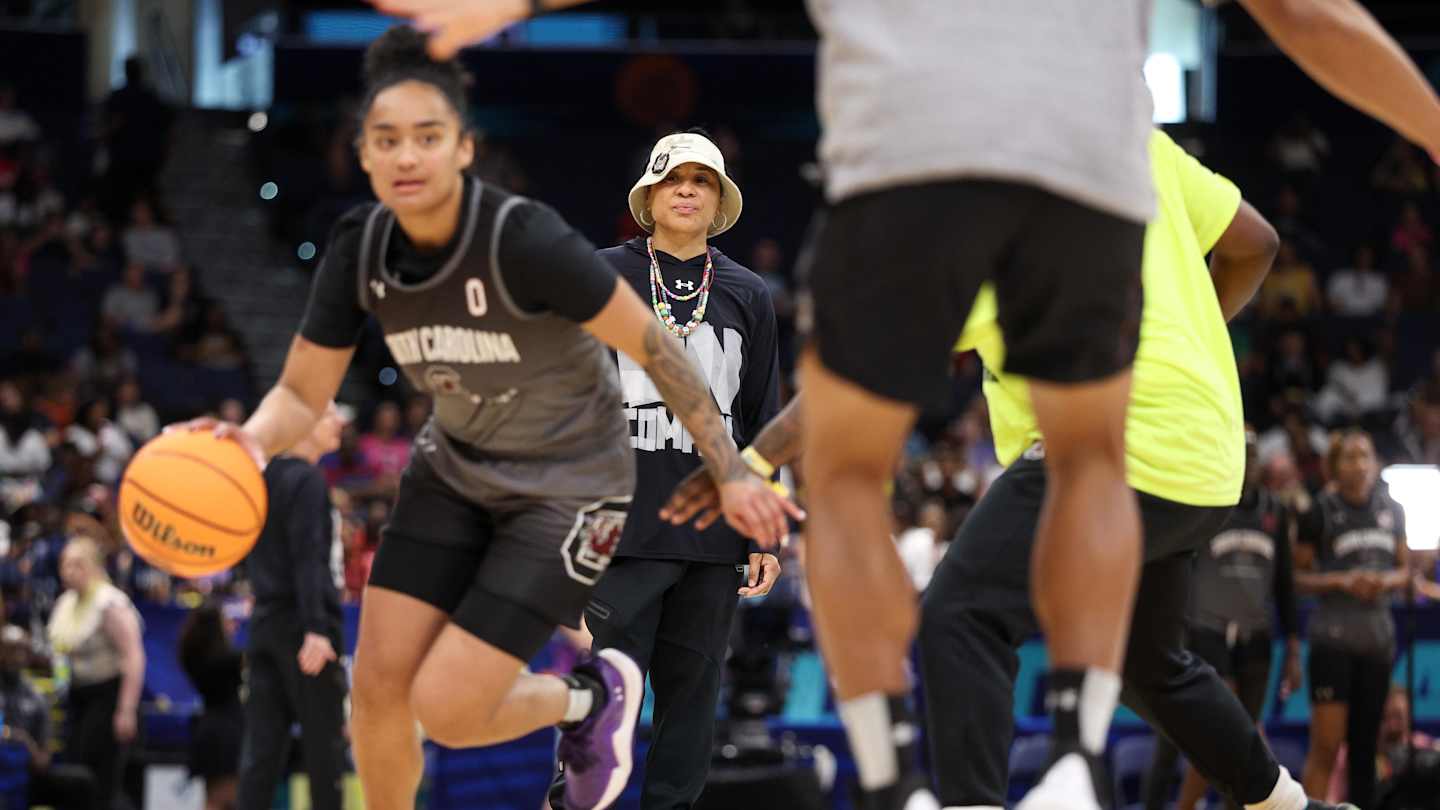 GamecocksDigest's tweet card. The South Carolina Gamecocks take on the UConn Huskies yet again in the Women’s Basketball national title. We take a look at the matchup by the numbers. The So