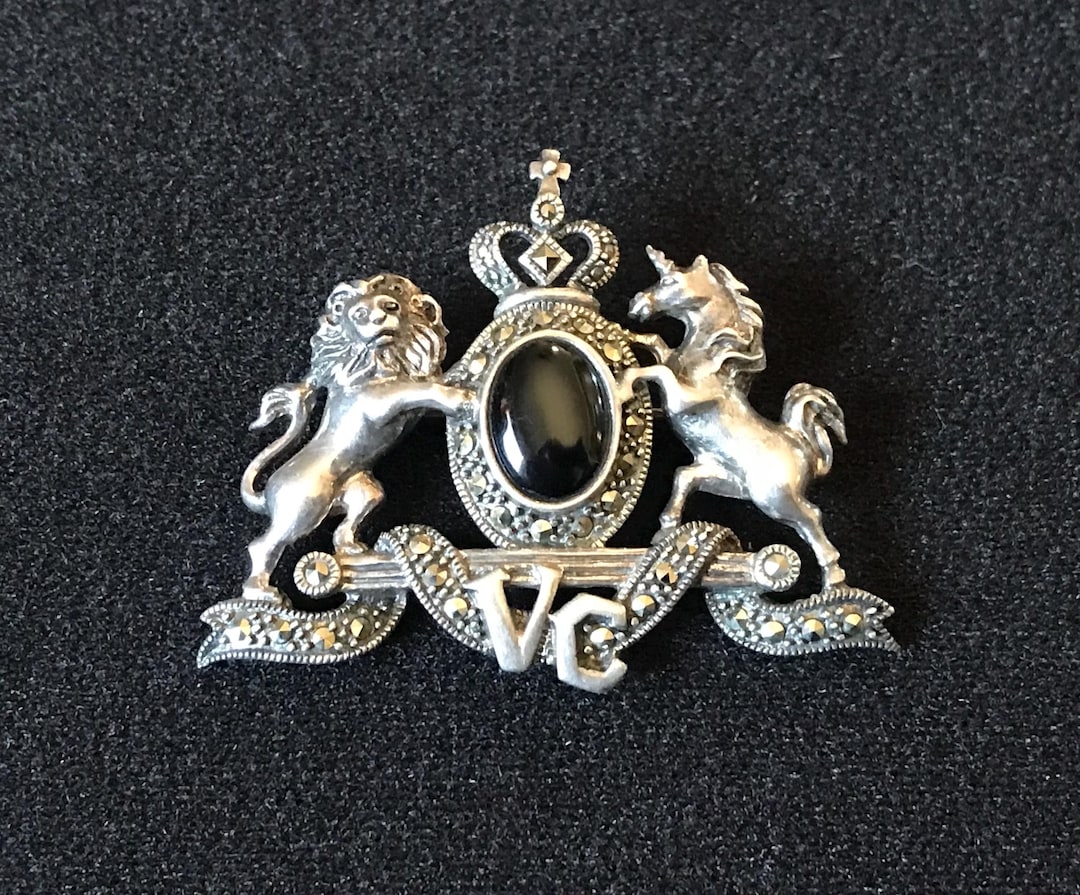 MartiniMermaids's tweet card. This Brooches item by MartiniMermaid has 5 favorites from Etsy shoppers. Ships from Desert Hot Springs, CA. Listed on Sep 10, 2025