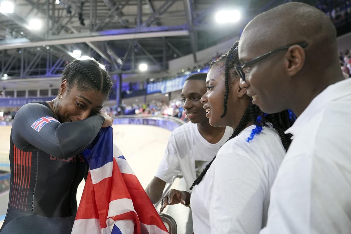 YPSport's tweet card. KADEENA COX secured Paralympic redemption by retaining the mixed team sprint title alongside Jaco van Gass and Jody Cundy as Great Britain added three more golds on the final day of track cycling in...