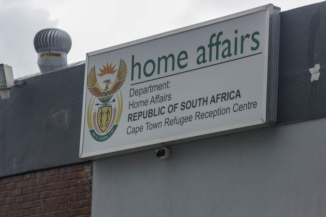 News24's tweet card. Absa and Discovery Bank will join the new partnership with the Department of Home Affairs to rapidly scale the number of bank branches facilitating Smart ID and passport applications, bringing the...