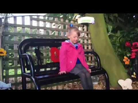 Forces_Support's tweet card. Emma Hickman - Daughters Reaction