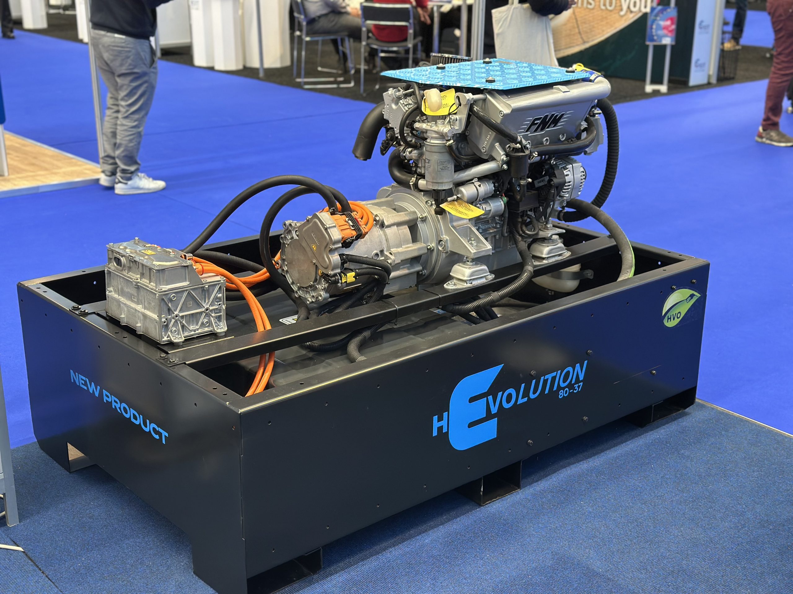 dieselinternat's tweet card. The first model in the range, HEVOlution 80-37, made its world debut at the Metstrade in Amsterdam, the most prestigious international trade fair for nautical components, representing for AS Labruna...