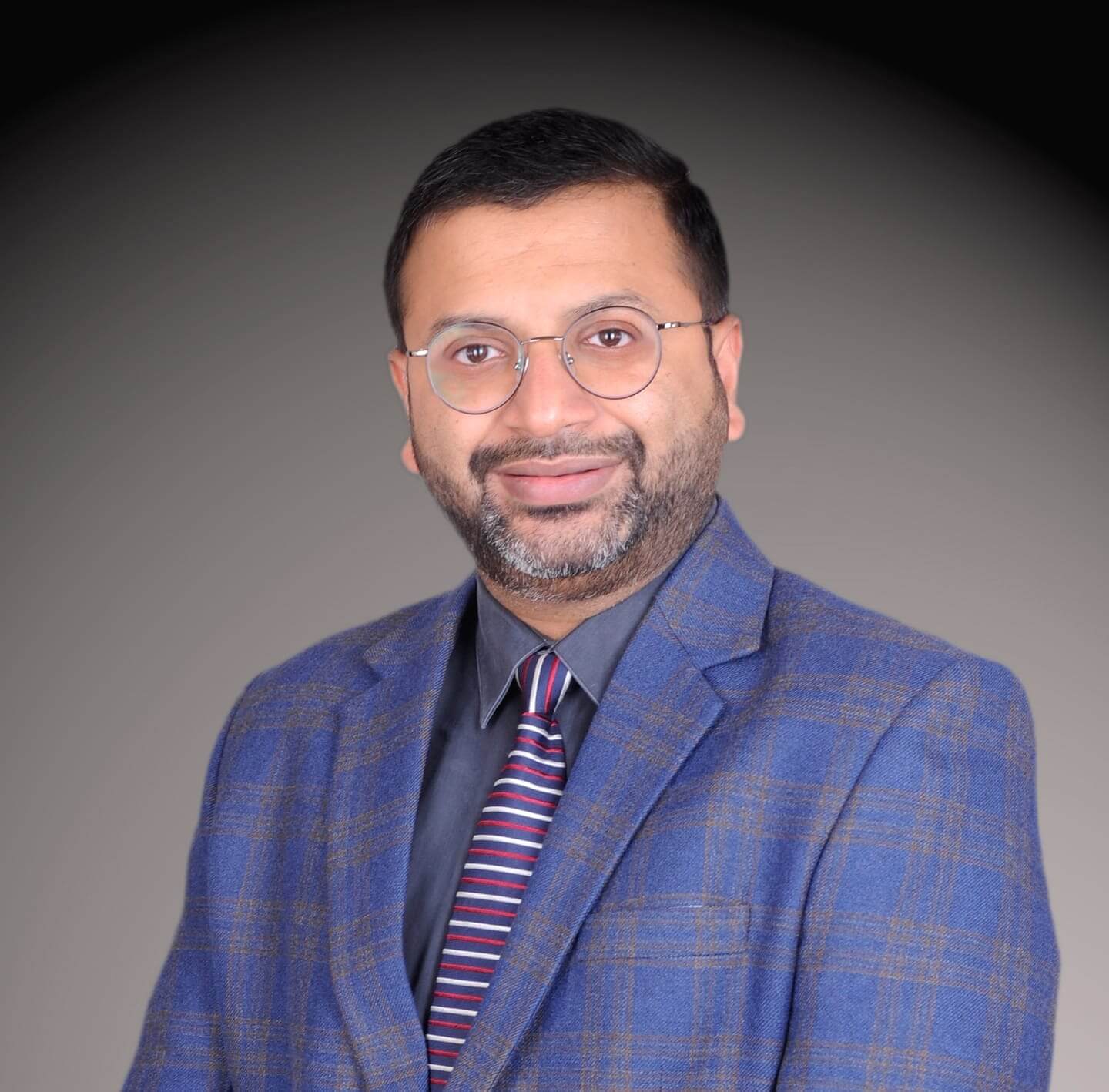 drvivekbindal's tweet card. Head of Department, Institute of Minimal Access #Bariatric & #Robotic #Surgery, Max Super Speciality #Hospital Vaishali Patparganj, Shalimarbagh Noida Mohali