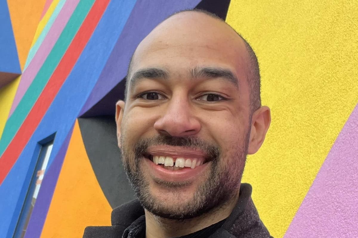 Eastbournenews's tweet card. Eastbourne’s Liberal Democrat parliamentary candidate has quit his day job at a charity in order to focus on campaigning.