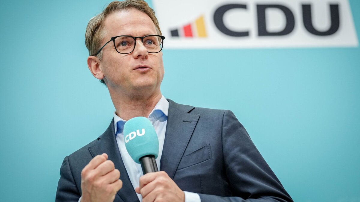 MonikaHerrmann1's tweet card. Mit den vorgezogenen Neuwahlen verschiebt sich auch die heiße Wahlkampf-Zeit. Über Weihnachten solle dieser jedoch ruhen, sagt CDU-Generalsekretär Linnemann. Er stellt auch konkrete Vorhaben seiner...