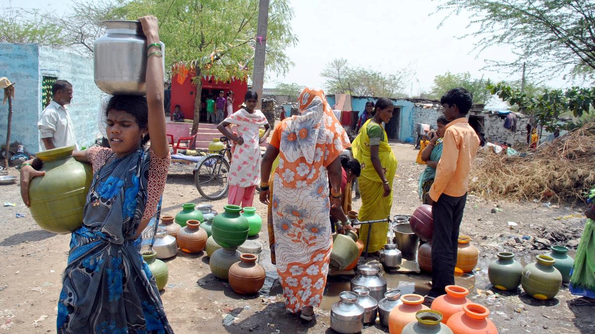 The Hindu-Bengaluru on X: "#Karnataka government will implement 'Neeriddare  Nale' initiative across 525 gram panchayats in 27 taluks of 15 districts,  which have been identified as areas where the groundwater is exploited.