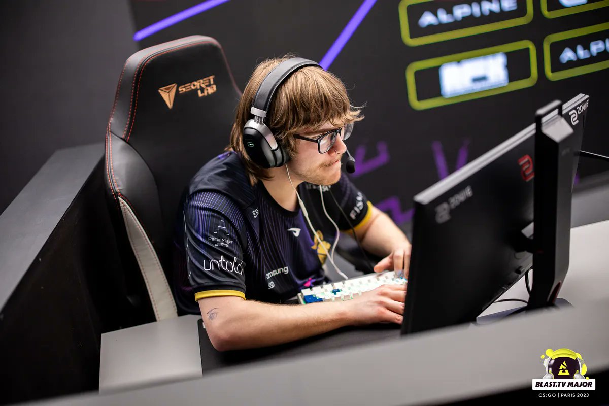 CS2Grove's tweet card. Leaker and insider @GromovCS has suggested with a post on X that Fnatic, after their last ditch qualification into the StarLadder Budapest Major 2025, are looking to bench rifler CYPHER! https://tw...