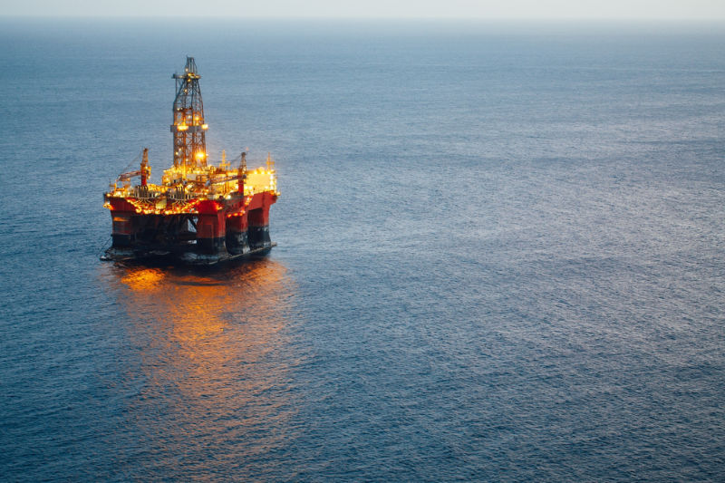 OilGasMagazine's tweet card. El nuevo modelo busca equilibrar la rectoría del Estado, con incentivos para la inversión privada, en un contexto que exige claridad regulatoria. Atraerá perfiles distintos de inversionistas y su...