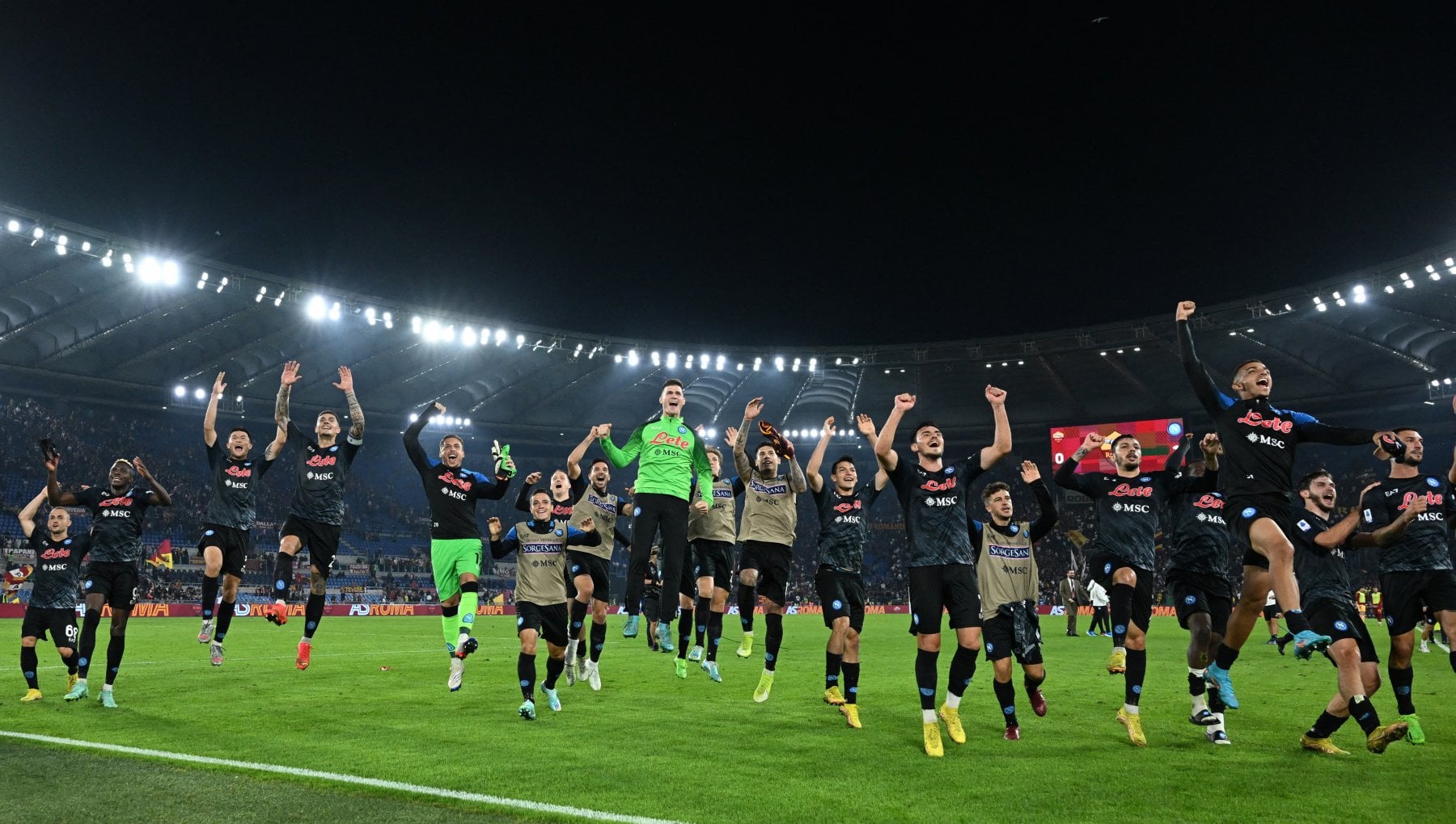 RepSscNapoli's tweet card. Il successo all'Olimpico contro la Roma allunga la striscia di successi degli azzurri, che hanno ritrovato il miglior Osimhen. Capitan Di Lorenzo: "La…