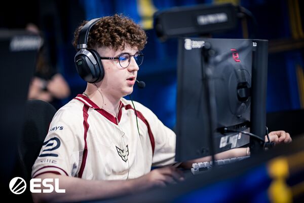 CS2Grove's tweet card. According to leaker and insider @_harum1 on X, BIG (Berlin International Gaming) have signed gr1ks for their active roster. via ESL This comes after another post he made suggests that BIG are going...