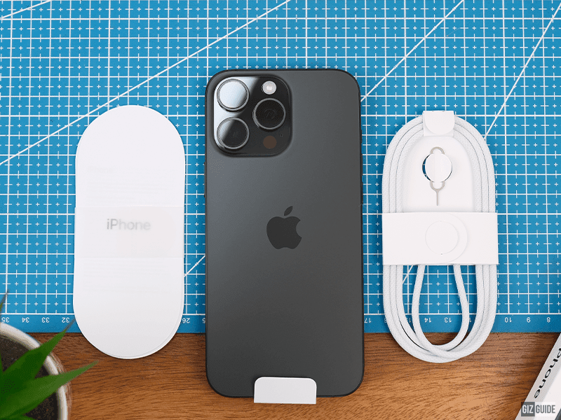 GIZGUIDEPH's tweet card. The Financial Times reports that Apple will be sourcing all iPhones for the United States of America from India and move away from China. Fi...