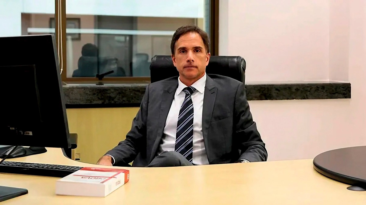 OGloboPolitica's tweet card. Juiz da Lava-Jato muda versão sobre senha ‘LUL22’ no sistema da Justiça do Paraná