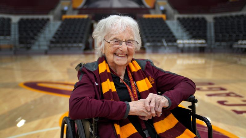 WynnWs's tweet card. Sister Jean Dolores Schmidt, a longtime team chaplain for Loyola University Chicago, has died at the age of 106, the university announced on Thursday.