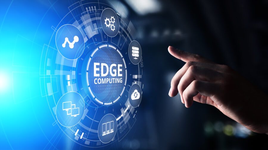 Datasciencectrl's tweet card. Organizations that embrace distributed edge data management will be better positioned to drive innovation.