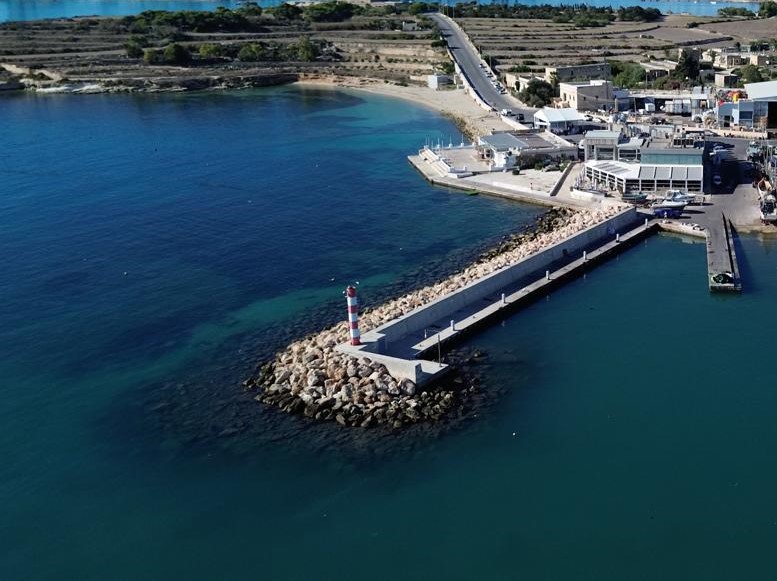 Newsbook_com_mt's tweet card. The Għar l-Aħmar beach on the southern end of Marsaxlokk is set to be extended using sand from the seabed as part of an €8 million project which will see the government fund the redevelopment of the...